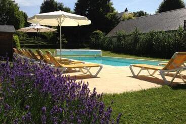هتل Manoir Du Parc