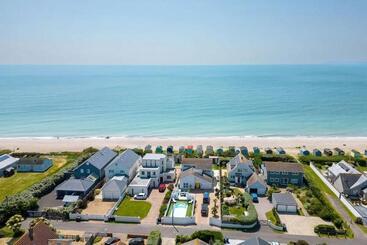 هتل The Kite House
