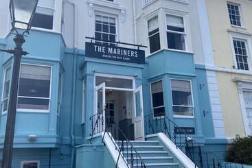 هتل The Mariners Guesthouse