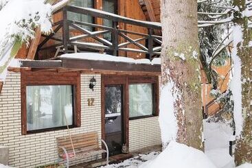 هتل Traveland Butique Resort Poiana Brasov