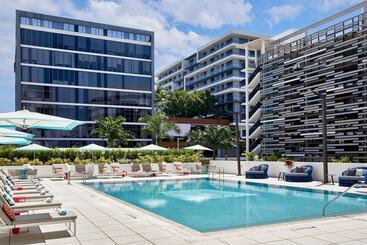 هتل Aloft Miami Aventura