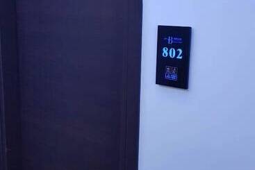 هتل Breeze Boutique Athens
