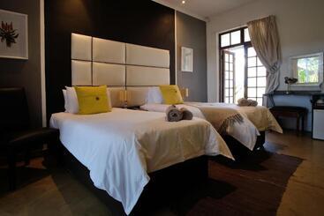هتل Cu Guest House
