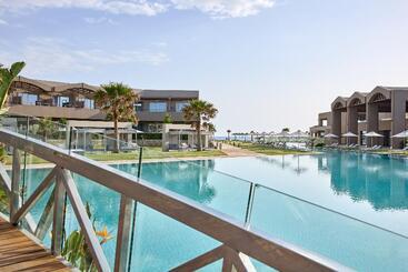 هتل Euphoria Resort  All Inclusive