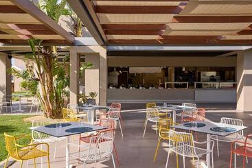 هتل Euphoria Resort  All Inclusive