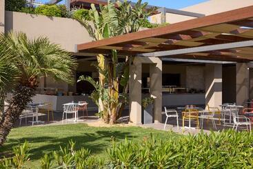 هتل Euphoria Resort  All Inclusive