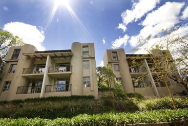 هتل Francolin Lodge