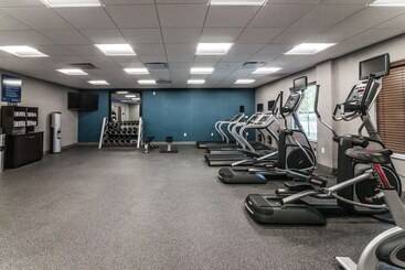 هتل Hampton Inn & Suites Allen Park