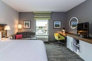 هتل Hampton Inn & Suites Allen Park