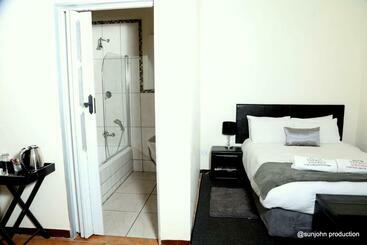 هتل Harmony Guest House