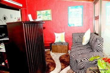 هتل Harmony Guest House