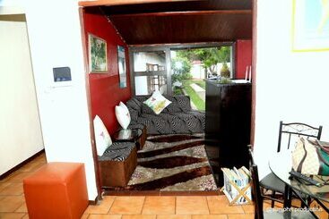 هتل Harmony Guest House