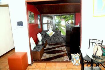 هتل Harmony Guest House