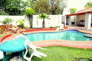 هتل Harmony Guest House