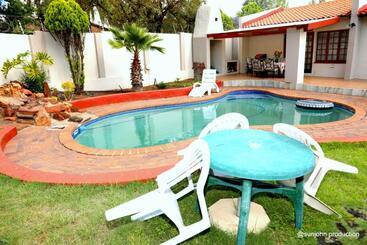 هتل Harmony Guest House