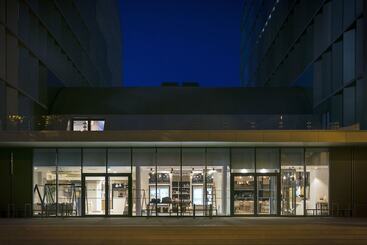 هتل Hilton Garden Inn Bordeaux Centre
