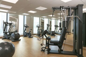 هتل Hilton Garden Inn Bordeaux Centre