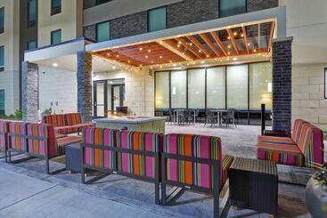 هتل Home2 Suites By Hilton Mckinney