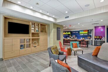 هتل Home2 Suites By Hilton Mckinney