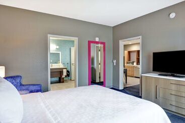 هتل Home2 Suites By Hilton Mckinney