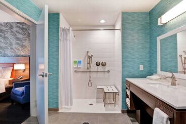 هتل Home2 Suites By Hilton Mckinney