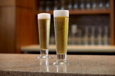 هتل Hyatt Place Warwick/providence Airport