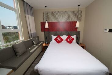 هتل Ibis Chengdu Meizhou Center