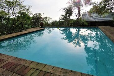 هتل Impala Niezel Lodge