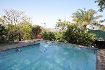 هتل Impala Niezel Lodge