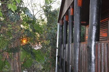 هتل Impala Niezel Lodge