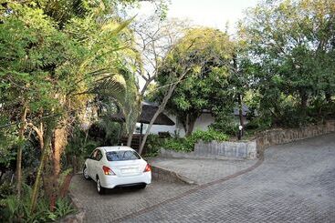 هتل Impala Niezel Lodge