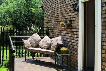 هتل No 5 On Franschoek