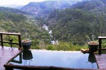 هتل Tanamera Lodge