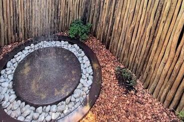 هتل The Baobab Bush Lodge, No Self Catering