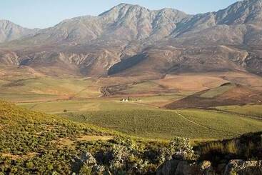 هتل Wildehondekloof Game Lodge