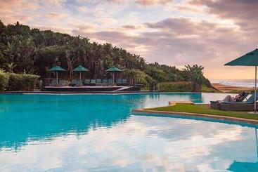 هتل Zimbali Lodge