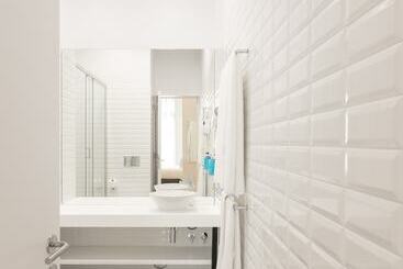 Lisbon Serviced Apartments   Chiado Emenda