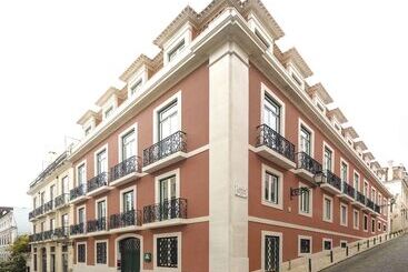Lisbon Serviced Apartments   Chiado Emenda