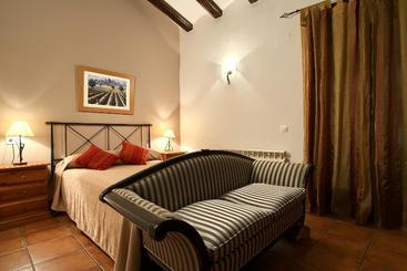هتل Casa Rural El Olmo