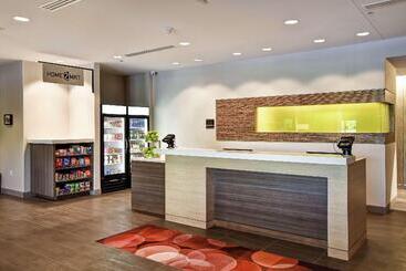 ホテル Home2 Suites By Hilton Walpole Foxboro