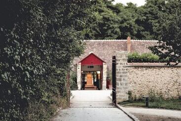 Отель Le Barn
