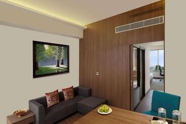 ホテル Mercure Chennai Sriperumbudur