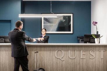 هتل Quest Midland