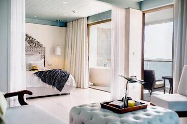 酒店 The Beach Samui