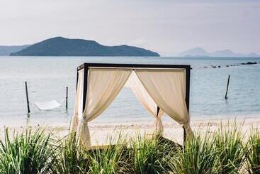 酒店 The Beach Samui
