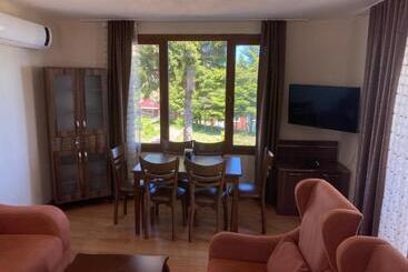 هتل Zarha Mountain Resort
