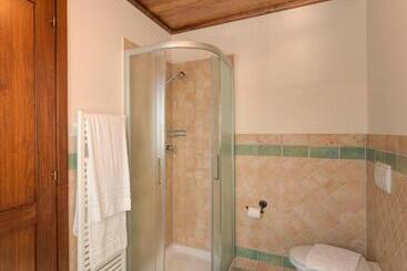 هتل Azienda Agrituristica Le Bucoliche