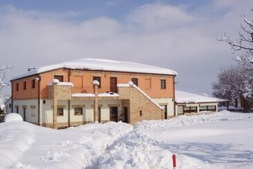 هتل Azienda Agrituristica Le Bucoliche