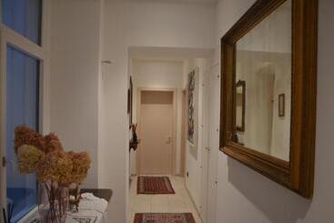 هتل B&b La Loggia Del Castello