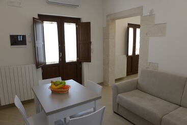 هتل Domus Antiqua Residence